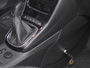 Opel Astra K manuális váltózár (fotó)